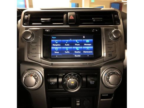 Used 2018 Toyota 4Runner SR5 Premium image 28