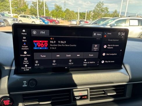 Used 2026 Honda Pilot Black Edition image 10