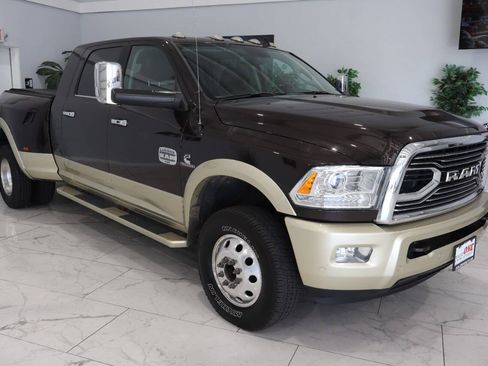 Used 2017 RAM 3500 Laramie Longhorn w/ Cold Weather Group AWD/4WD image 2
