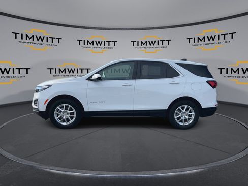Used 2024 Chevrolet Equinox LT image 6