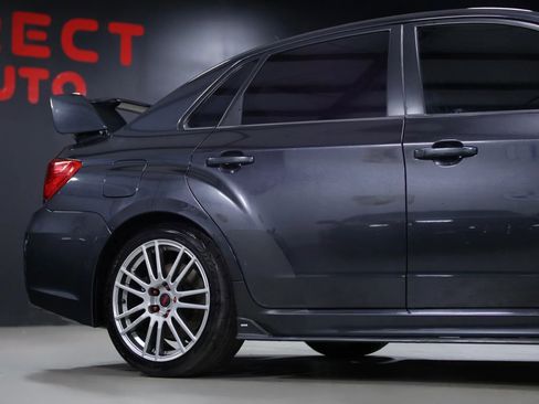 Used 2011 Subaru Impreza WRX STI image 12