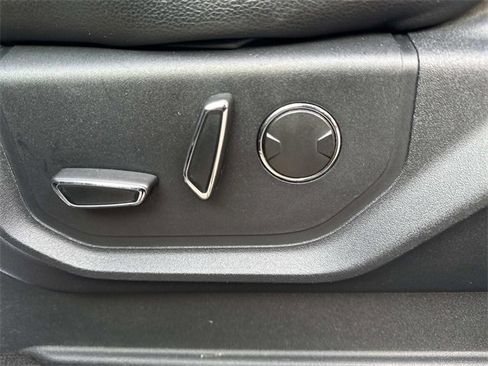Used 2019 Ford F250 Lariat w/ Lariat Ultimate Package image 30