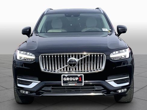 Used 2021 Volvo XC90 T6 Inscription w/ Protection Package Premier AWD/4WD image 4
