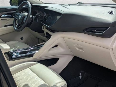 Used 2021 Buick Envision Avenir w/ Technology Package II FWD image 20