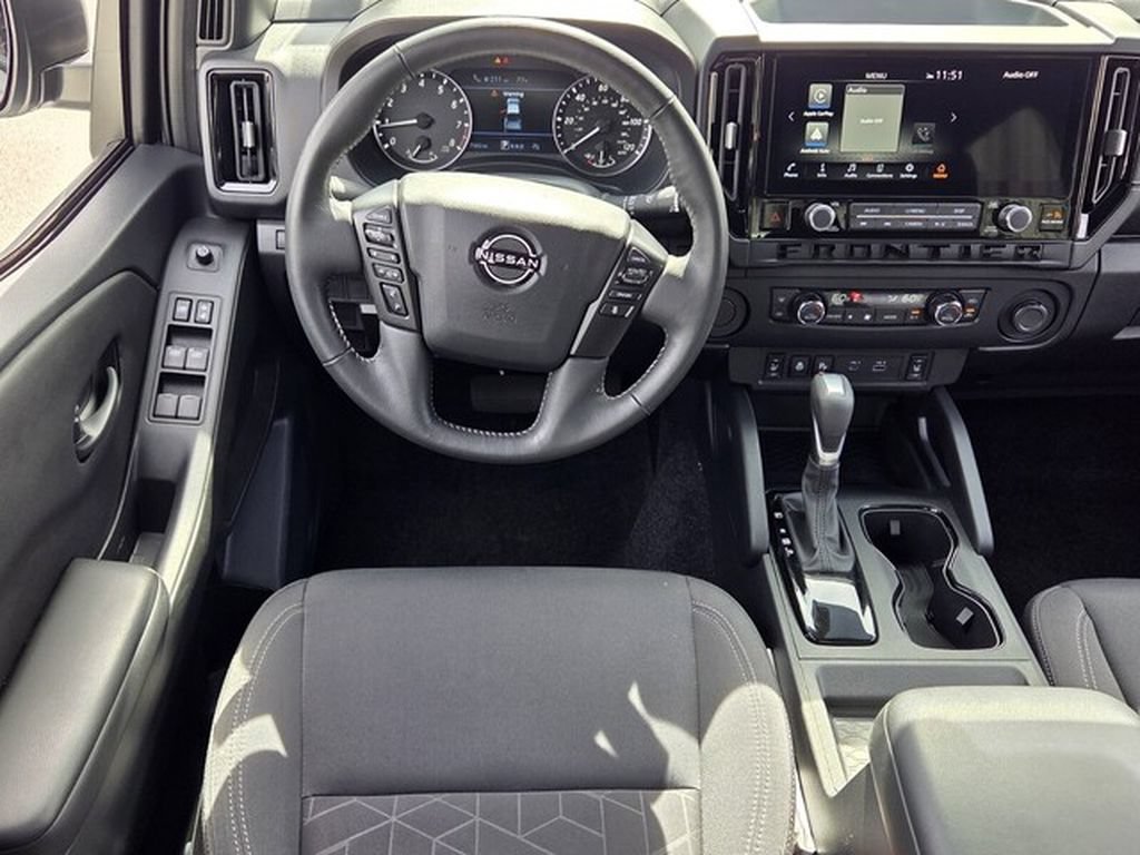 Used 2026 Nissan Frontier SV w/ SV Convenience Package RWD image 9