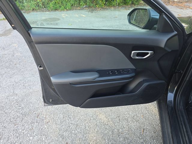 Used 2025 Kia K4 FWD image 8