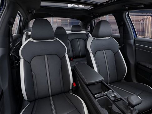 New 2025 Kia K5 GT-Line w/ GT-Line Premium Package image 15