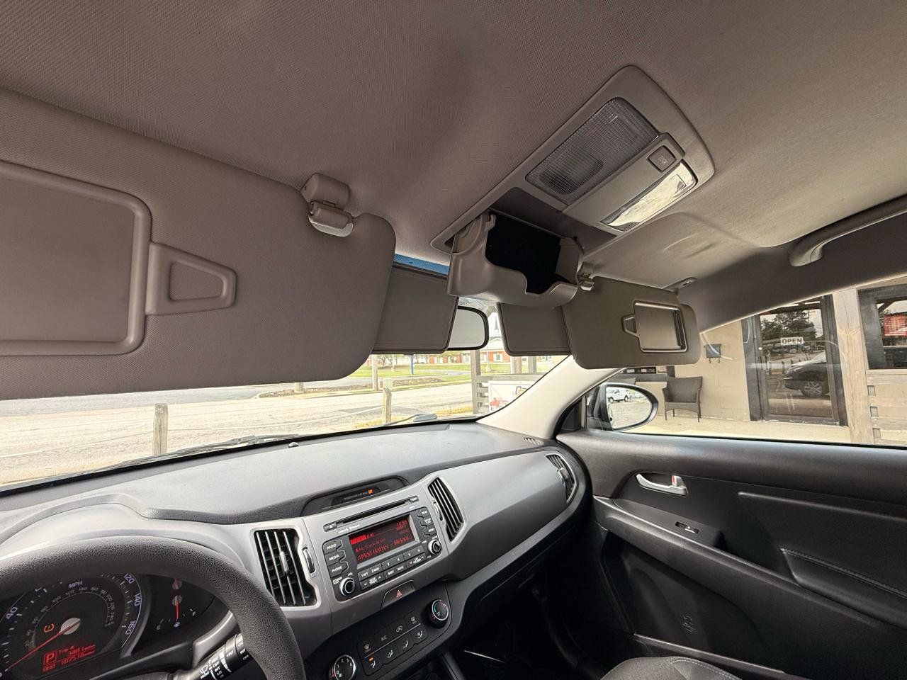 Used 2015 Kia Sportage LX AWD/4WD image 26