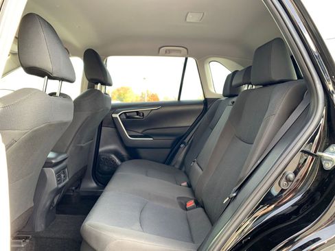 Used 2025 Toyota RAV4 LE image 24