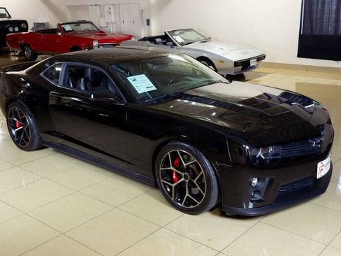 Used 2013 Chevrolet Camaro ZL1 RWD image 26