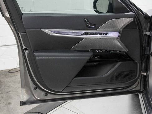 New 2025 BMW i7 eDrive50 w/ M Sport Package image 21