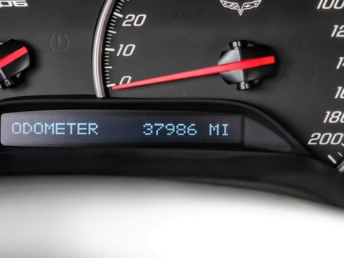 Used 2007 Chevrolet Corvette Z06 w/ Preferred Equipment Group image 15