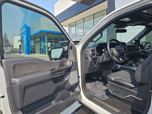 Used 2024 Ford F150 Platinum w/ Equipment Group 702A High AWD/4WD image 23