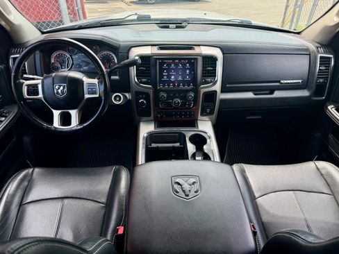 Used 2018 RAM 3500 Laramie AWD/4WD image 35
