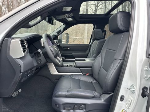 New 2026 Toyota Tundra Platinum image 39