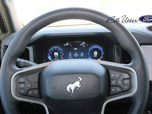 Used 2025 Ford Bronco 2-Door w/ Sasquatch Package AWD/4WD image 22