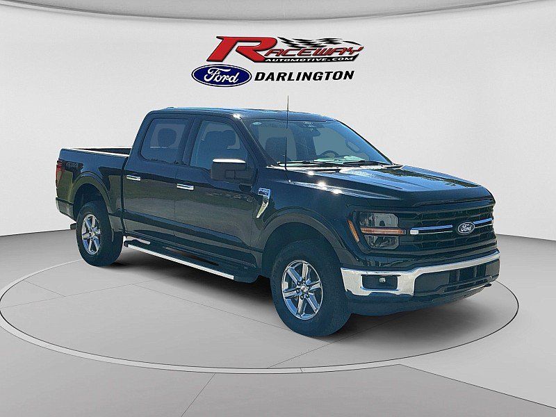 Used 2025 Ford F150 XLT w/ Equipment Group 301A Standard AWD/4WD image 7