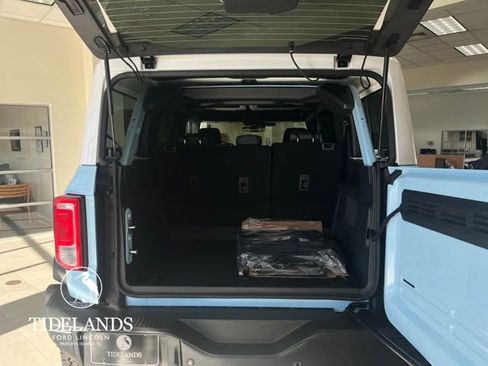 New 2025 Ford Bronco Heritage Edition image 11