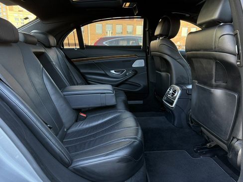 Used 2015 Mercedes-Benz S 550 4MATIC Sedan image 36