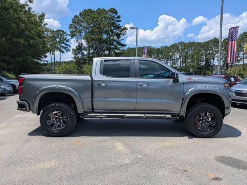 Used 2022 Chevrolet Silverado 1500 RST w/ Safety Package AWD/4WD image 3