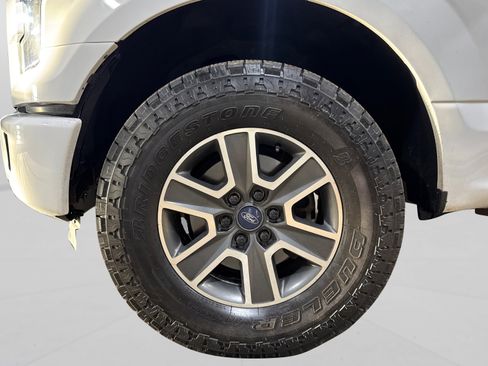 Used 2016 Ford F150 XLT w/ XTR Package image 47