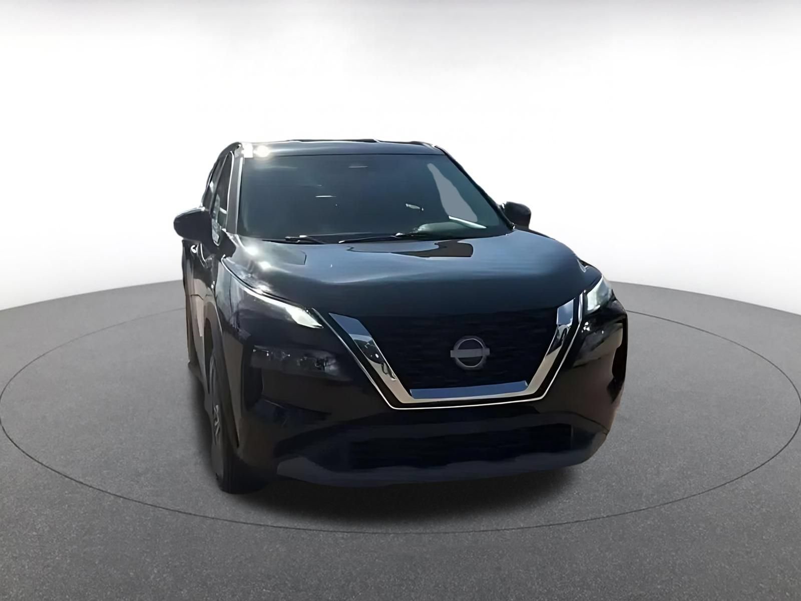 Used 2023 Nissan Rogue S FWD image 4