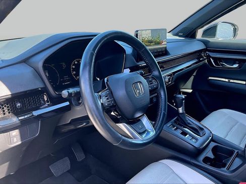 Used 2024 Honda CR-V Sport Touring image 17