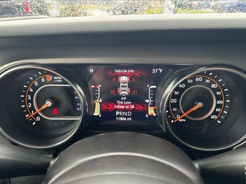 Used 2021 Jeep Wrangler Unlimited Sport image 24