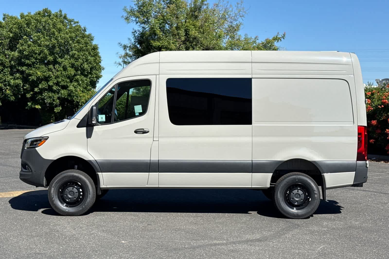 New 2026 Mercedes-Benz Sprinter 2500 image 6