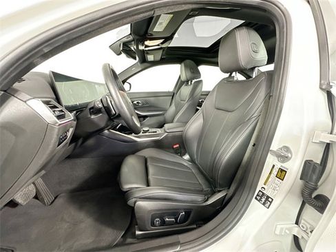 Used 2024 BMW 330i xDrive Sedan image 4