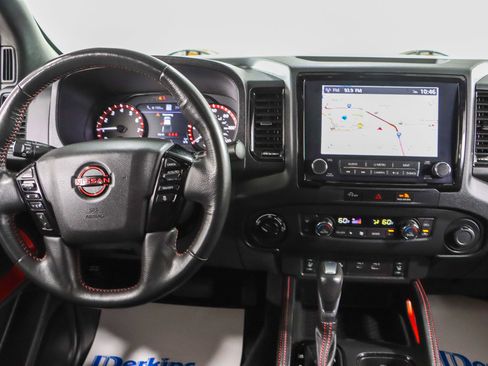 Used 2023 Nissan Frontier PRO-4X w/ Pro Convenience Package AWD/4WD image 18