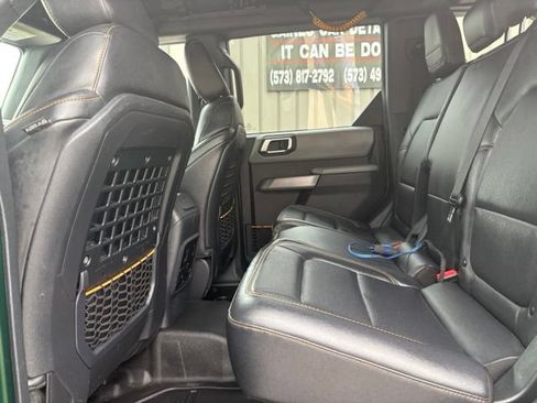 Used 2023 Ford Bronco Badlands AWD/4WD image 14