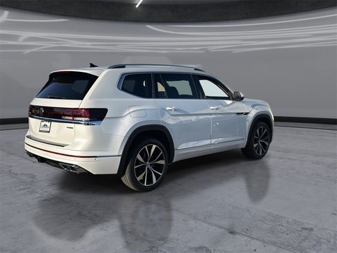 New 2026 Volkswagen Atlas SEL Premium R-Line image 5