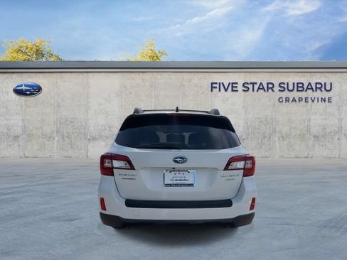Used 2016 Subaru Outback 3.6R Limited AWD/4WD image 7