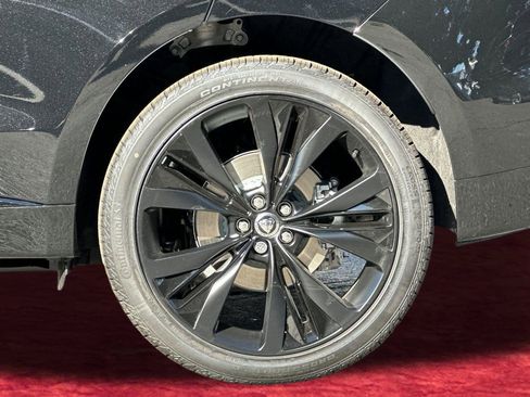 New 2025 Jaguar F-PACE R-Dynamic S image 11