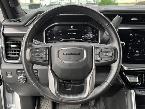 Used 2024 GMC Sierra 3500 Denali Ultimate image 28