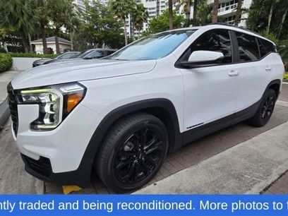 Used 2022 GMC Terrain SLE w/ Driver Convenience Package