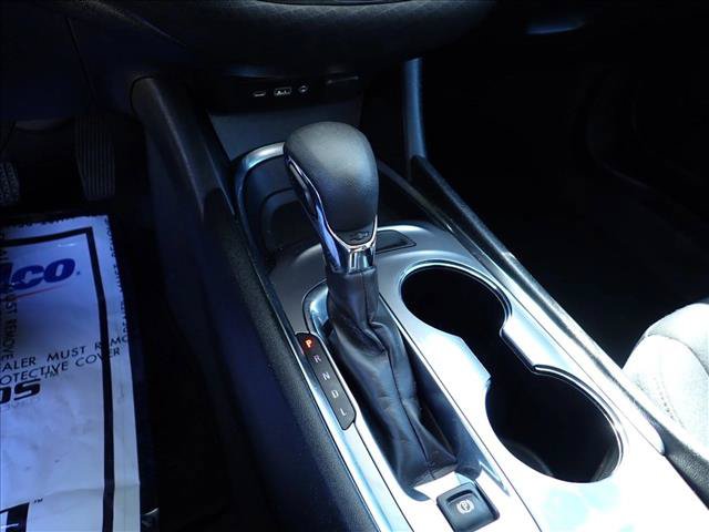 Used 2023 Chevrolet Malibu LT FWD image 15