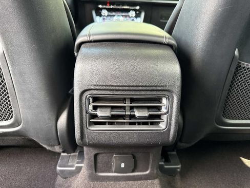 Used 2021 Lincoln Corsair FWD image 16