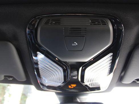 New 2026 BMW 330i xDrive Sedan w/ M Sport Package image 50