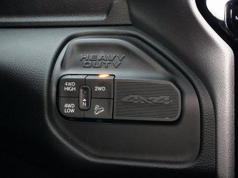 Used 2024 RAM 2500 Laramie w/ Night Edition image 17