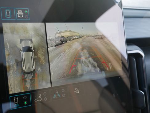 New 2026 GMC Acadia AT4 w/ Luxury Package image 28