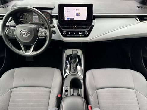 Used 2024 Toyota Corolla SE image 13