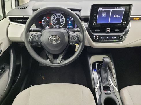 Used 2022 Toyota Corolla LE FWD image 22