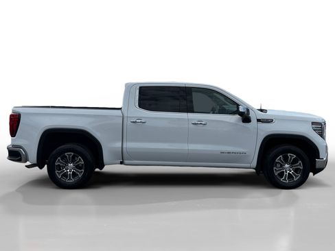 Used 2025 GMC Sierra 1500 SLT RWD image 6