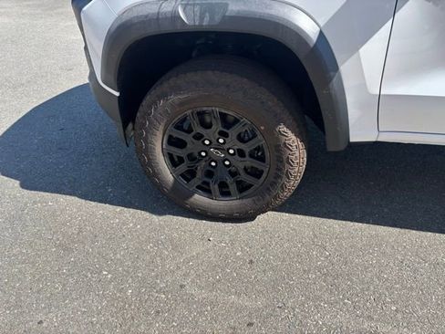 New 2026 Chevrolet Colorado Trail Boss AWD/4WD image 10