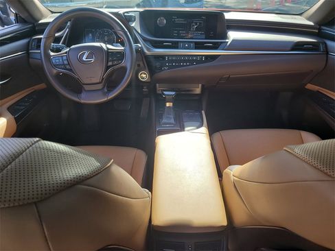 Used 2020 Lexus ES 350 image 11