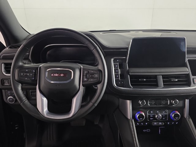 Used 2024 GMC Yukon XL SLT w/ SLT Luxury Package AWD/4WD image 14