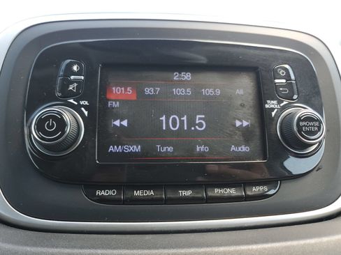 Used 2016 FIAT 500X Trekking FWD image 24