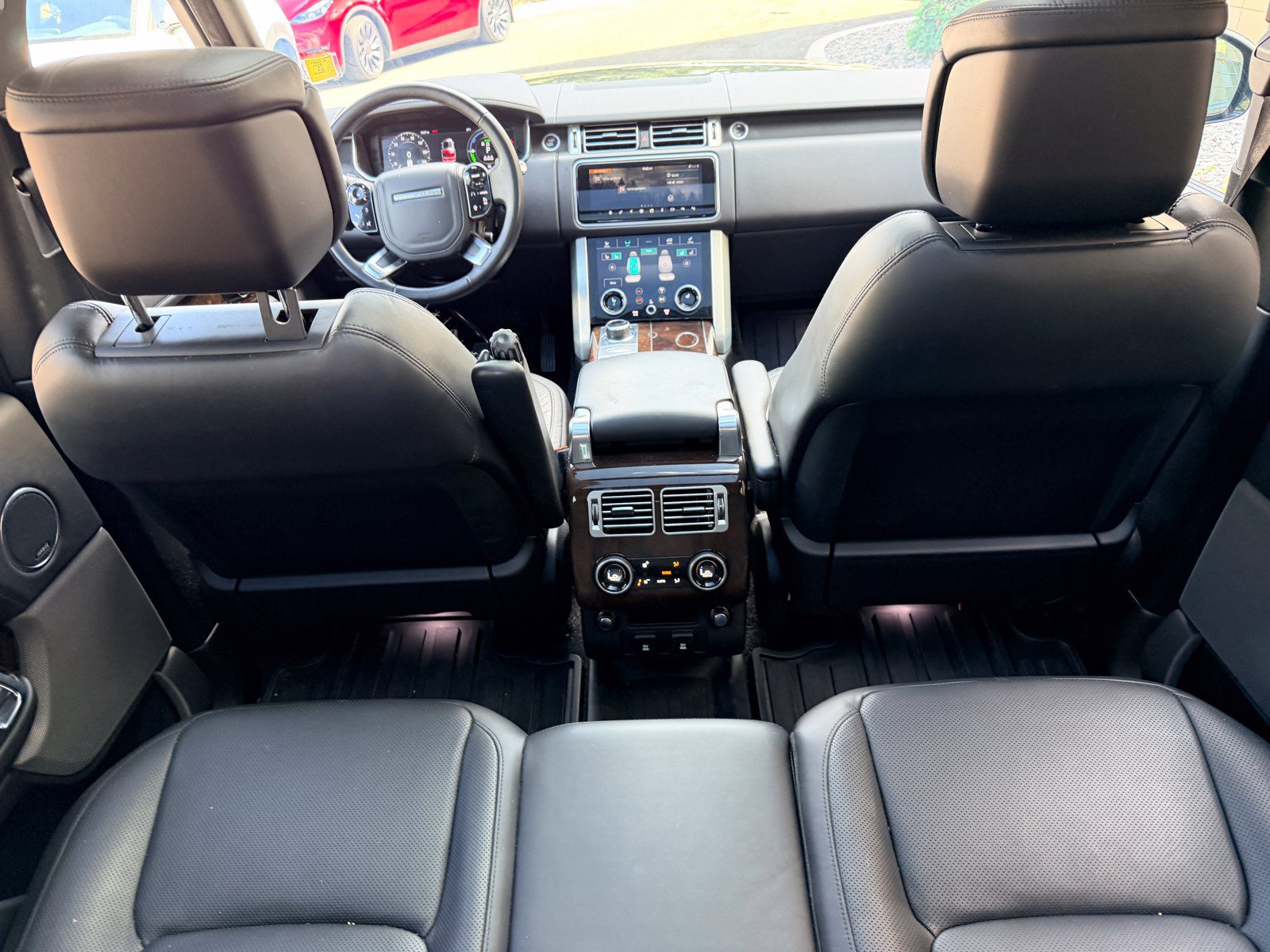 Used 2020 Land Rover Range Rover HSE AWD/4WD image 27